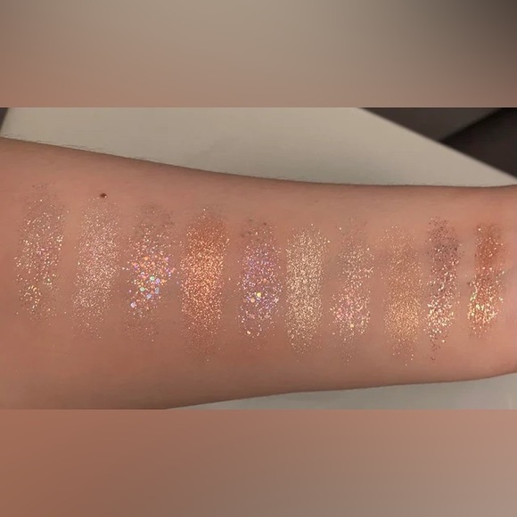 Set of 2 Rom&nd palettes - Picture 3 of 4